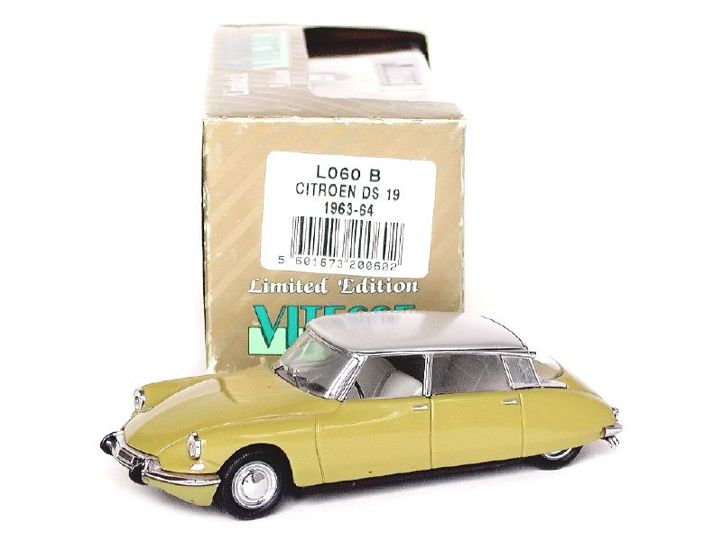 VITESSE (Portugal) -L060B- Citroën DS19 1963-64 série limitée numérotée à 7500ex, moutarde toit gris métal -.jpg