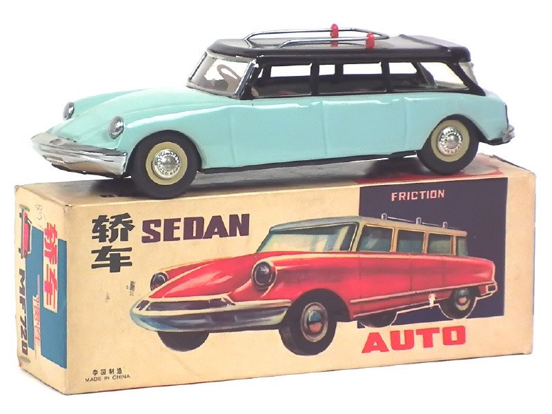 M.F. Chine -720- Citroën ID19 break, long 21cm, moteur à friction, bleu pâle et noir -.jpg