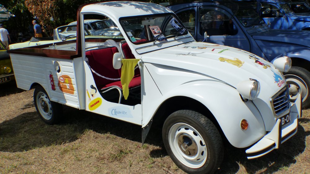 2CV Pick Up (2).JPG