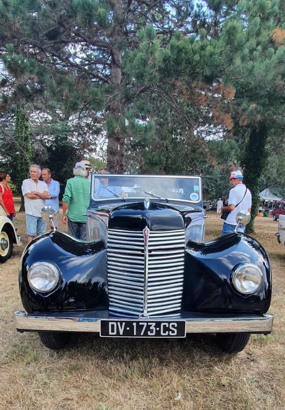 Armstrong Siddeley.JPG