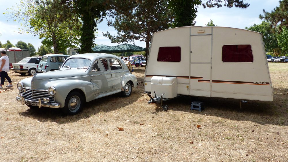203 et caravane (2).JPG