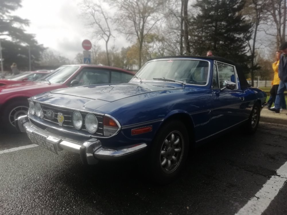 Triumph Stag (2).jpg