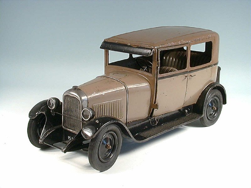 CITROËN France -  Citroën B 14 G  moteur à clef, long 40cm, fabrication de 1928, 2 tons de marron - Peu courant -.jpg