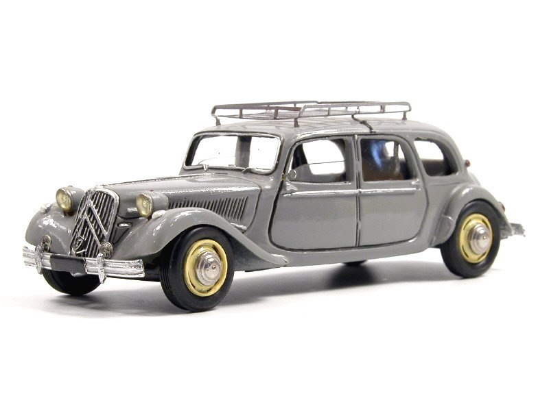 DEVOS -E2- Citroën Traction 15 six Familiale avec galerie 1955  série limitée hors série, gris -.jpg