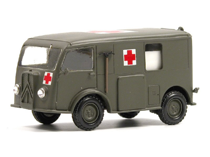 MINITRUCKS France -EX8- Citroën T.U.B. Ambulance militaire 1939, véhicule précurseur du célèbre 1200kg, kaki -.jpg