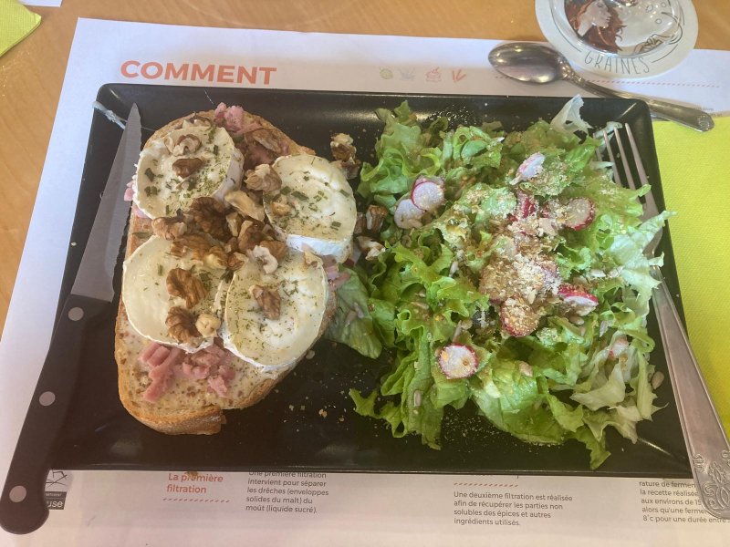 Tartine chèvre.jpg