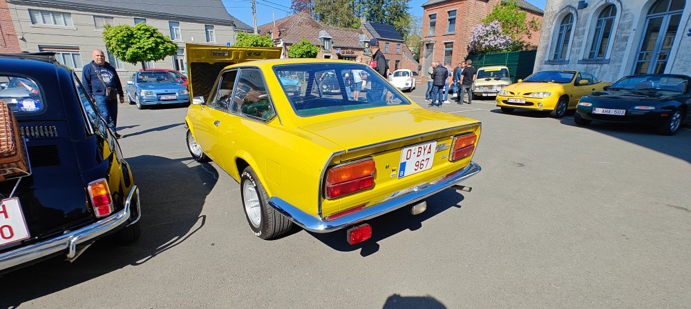 Fiat_124_4.jpg