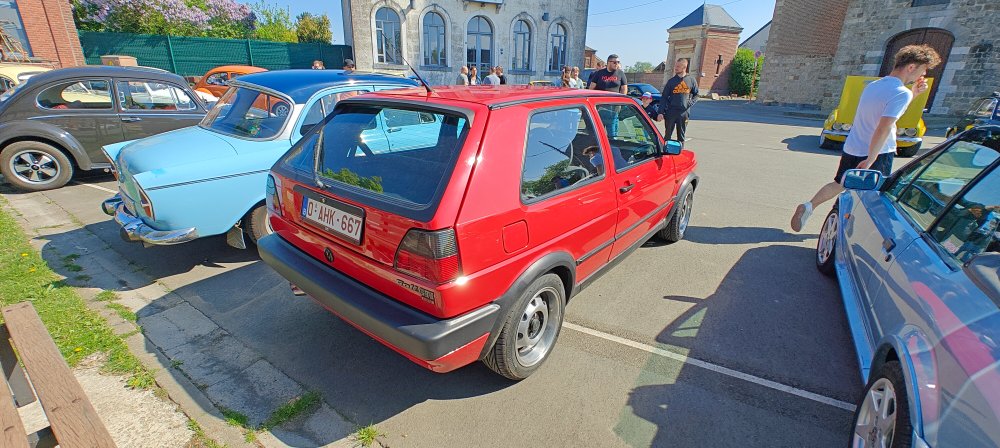 Golf_gti_r_2.jpg