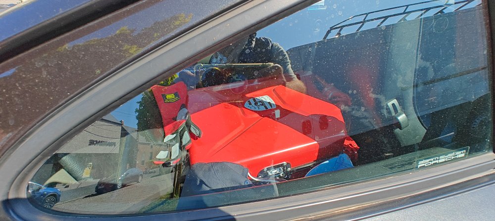 Porsche_911_3.jpg