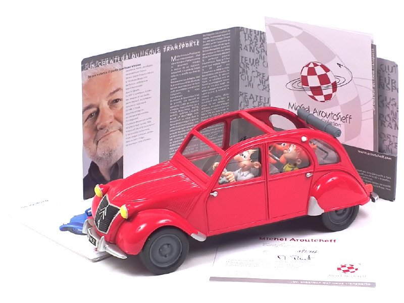 AROUTCHEFF France -ARR01-  Citroën 2CV décapotée Boule et Bill réalisé en 2005 avec 3 personnages -.jpg