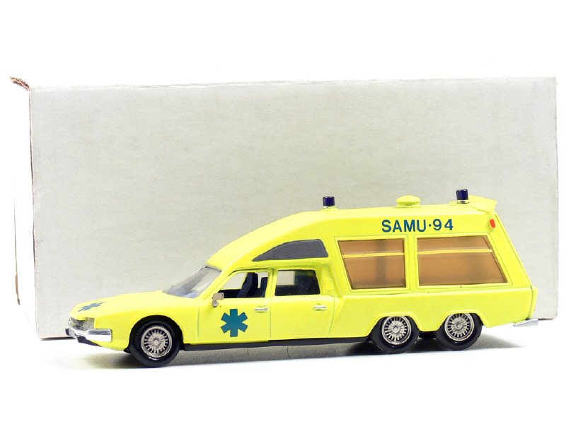 ESDO France -49- Citroën CX Tissier 3 essieux ambulance Samu 94, jaune fluo -.jpg