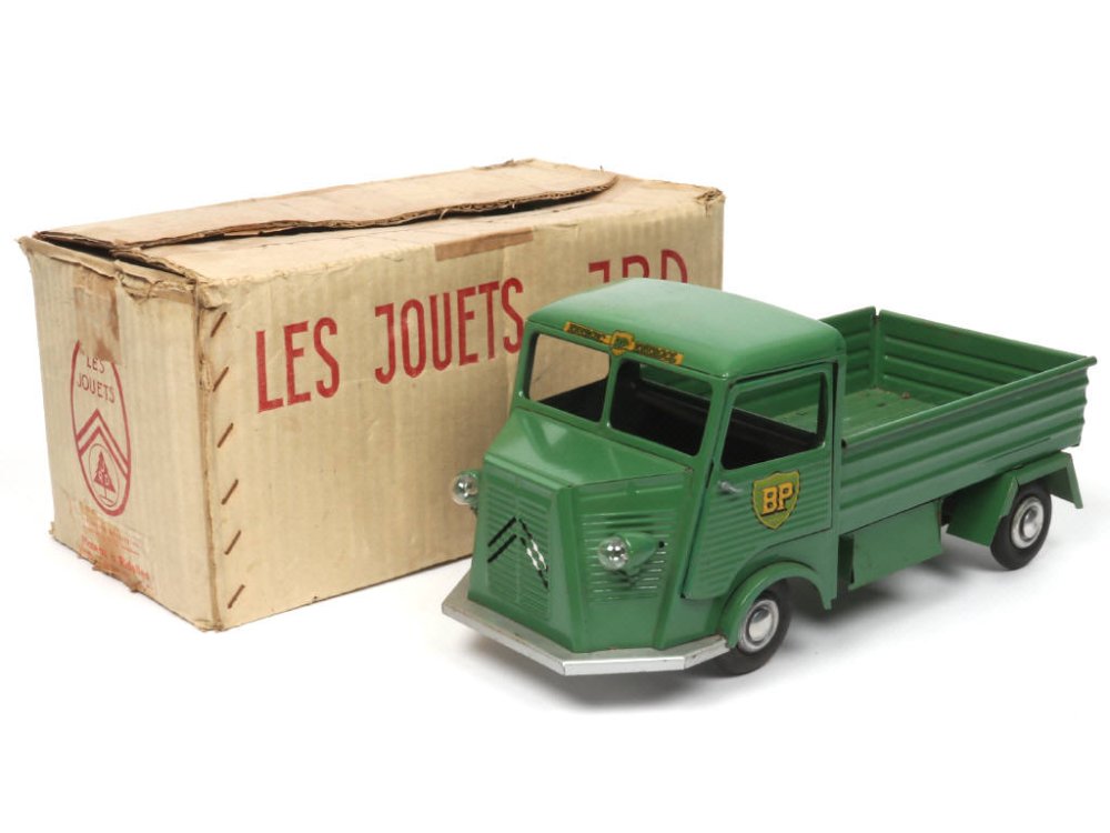 JRD France -292- Citroën 1200kg Plateau à ridelles BP Energol, long 37cm, moteur à clef, clef, direction et portière conducteur ouvrante, sans phares électriques, vert - Rare -.jpg