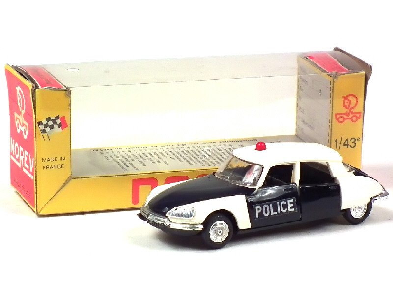 NOREV France -158- Citroën DS 21 Police, éch 1.43, bleu marine et blanc -.jpg