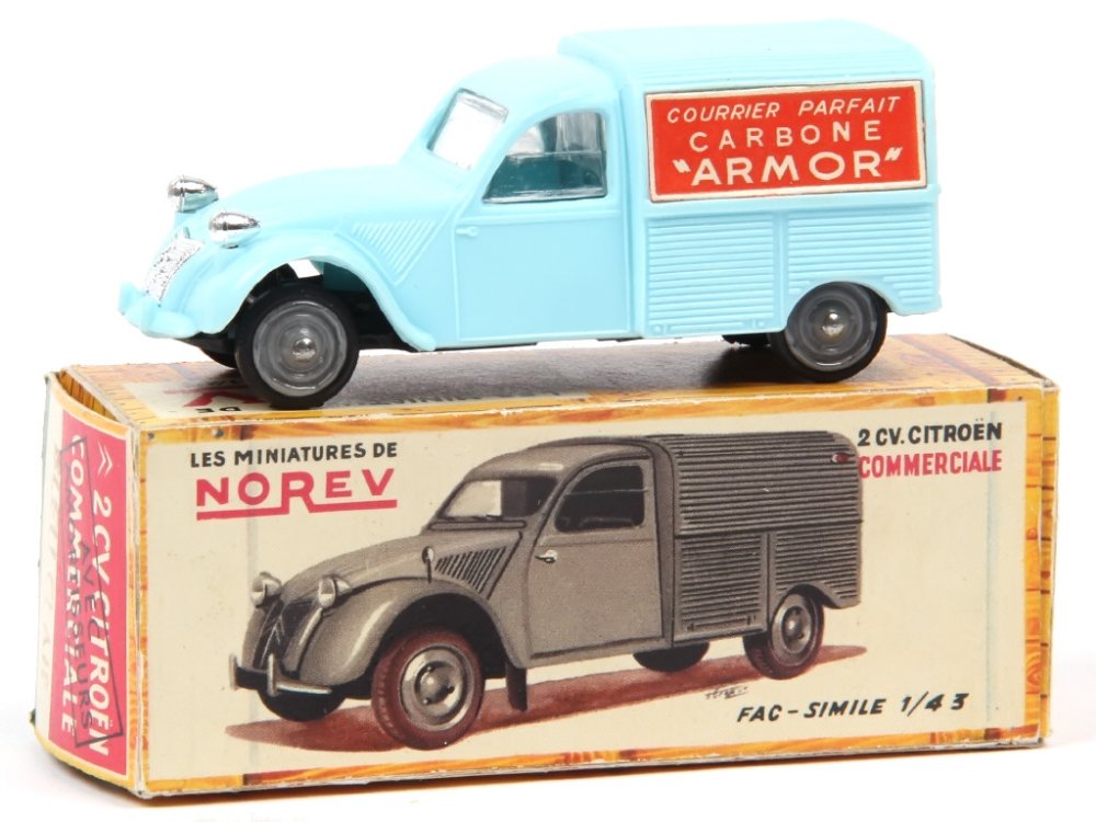 NOREV France -16- Citroën 2CV fourgonette Armor, bleu ciel -.jpg