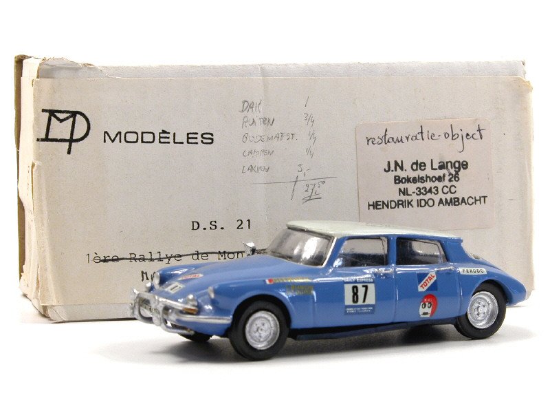 D.M. MODELS France - Citroën DS 21 Marathon Londres-Sydney 1968 n° 87, bleu ciel, toit blanc (boîte non conforme) -.jpg