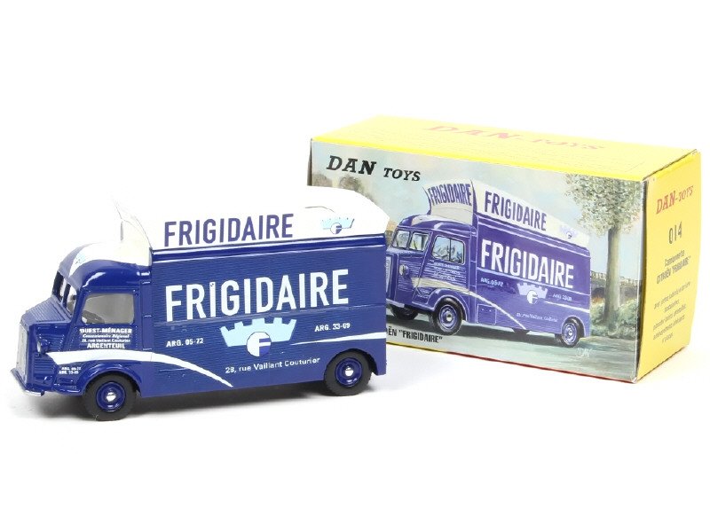 DAN TOYS France -014- Citroën 1200kg Frigidaire, série numérotée à 1000ex, bleu foncé et blanc -.jpg