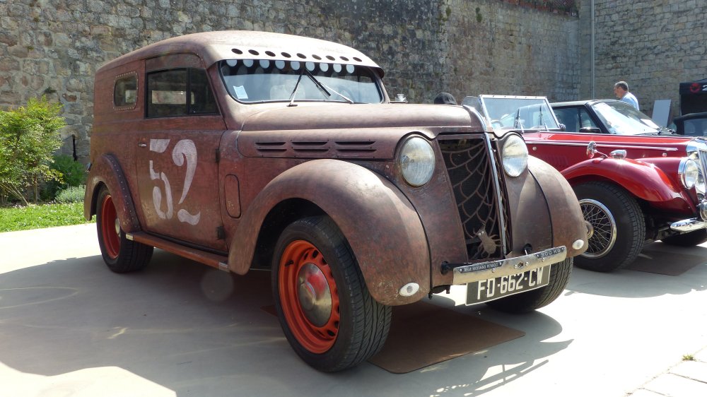 Renault Juva customisée.JPG