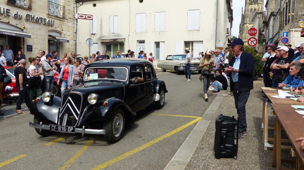 Concours d'élégance (14).JPG