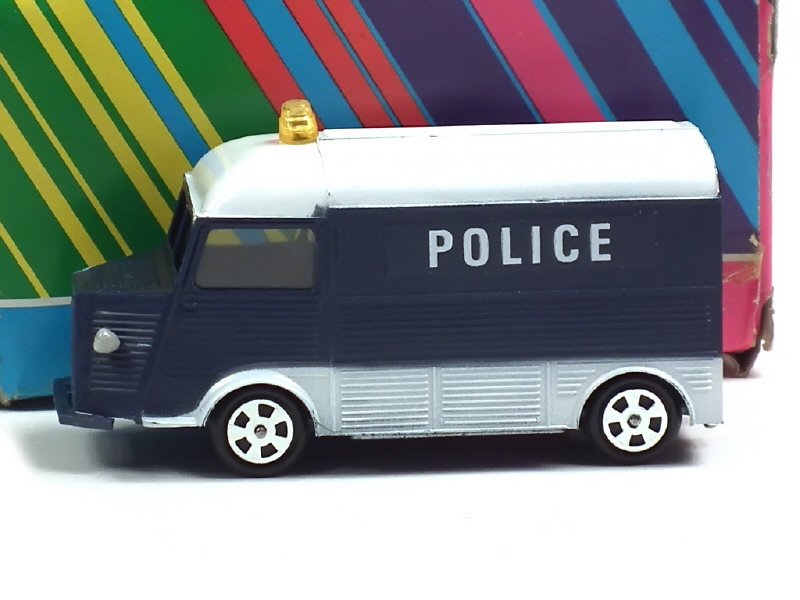 MINIALUXE France - Citroën H Police, échelle 1.32, bleu marine et blanc - Peu courant -.jpg