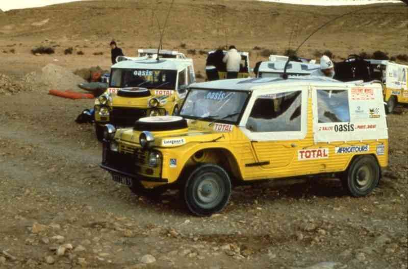 La-Mehari-4x4-ambulanza-alla-Dakar-1980-Custom.jpg