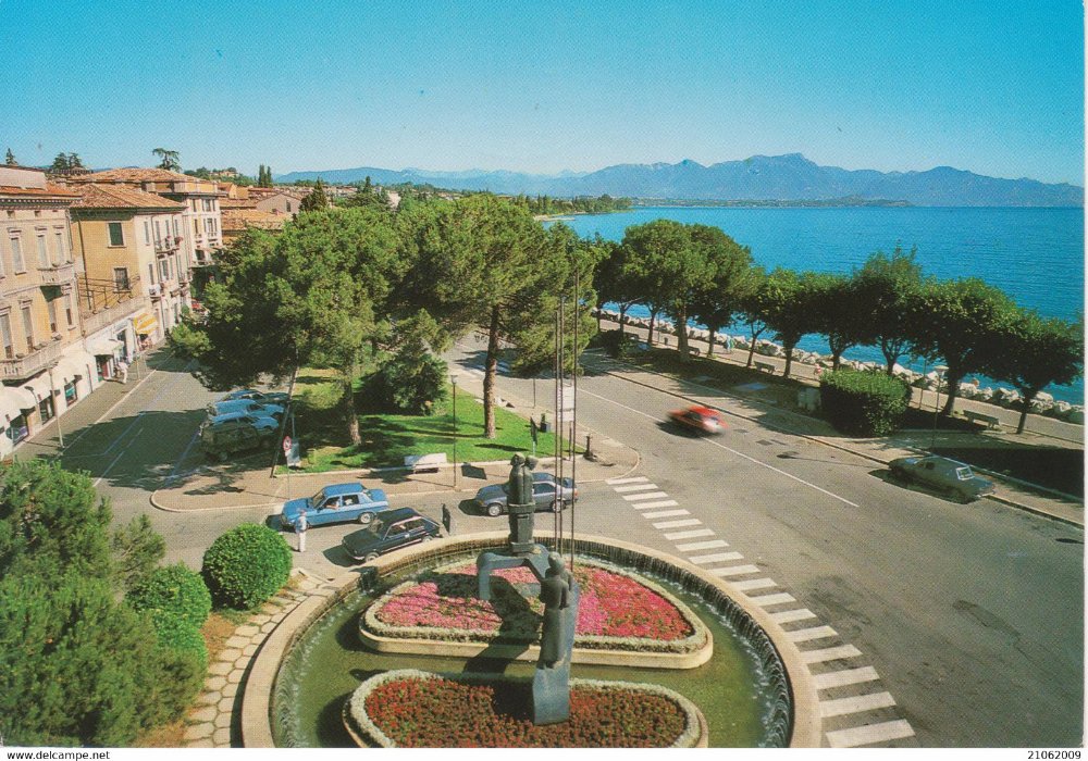 DESENZANO - LAGO DI GARDA - LUNGOLAGO.jpg