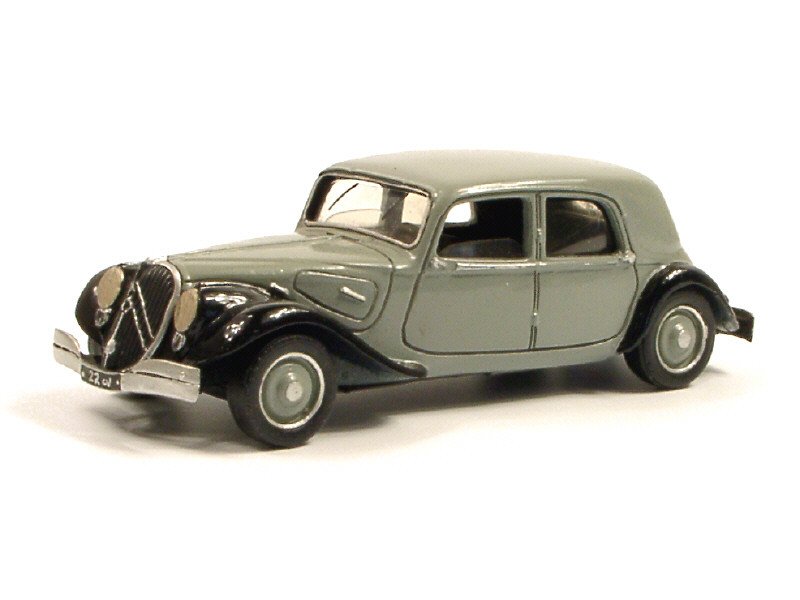 DEVOS France -A1- Citroën 22CV Berline 1934, éch 1.43, série limitée numérotée à 300ex, gris vert et noir - Peu courant -.jpg