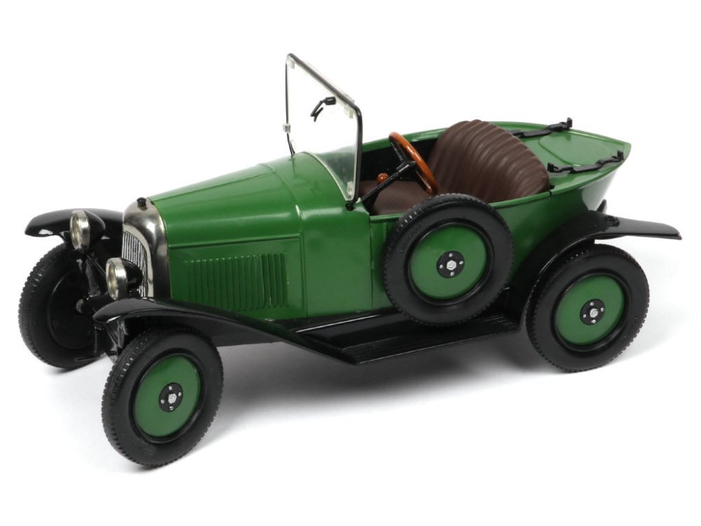 MARCO France -1119- Citroën HP Torpédo 5CV 1922-26, long 32cm, copie sans mécanisme du modèle réalisé par France Jouets, vert et noir - Peu courant -.jpg