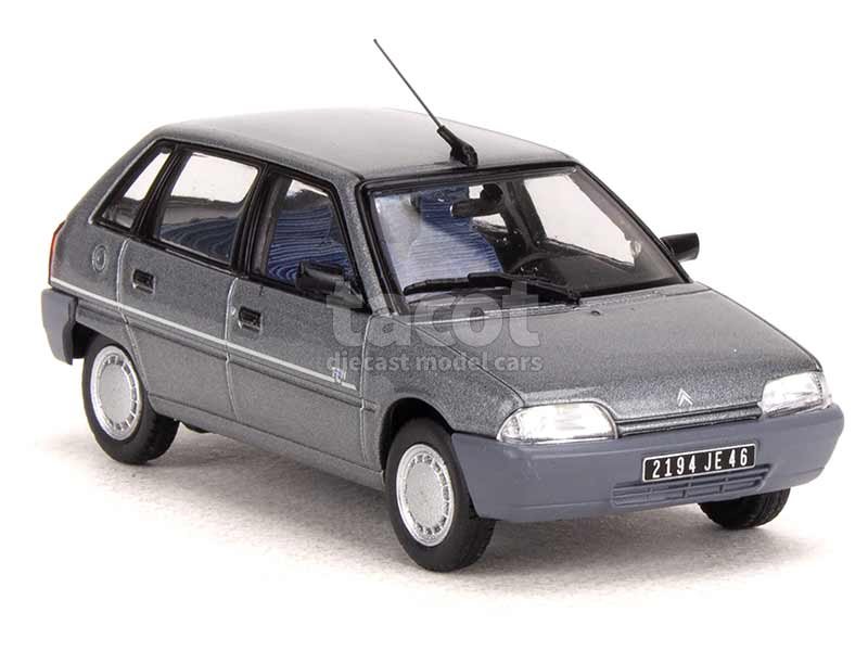 NOREV France -155161- Citroën AX Ten 5 portes 1992, monté métal, éch 1.43 sans ouvrants, gris -.jpg