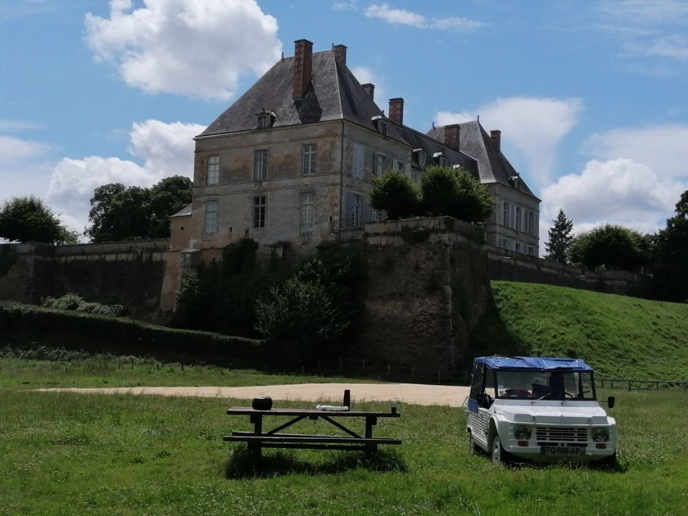 Pause à Sommieres sur Clain