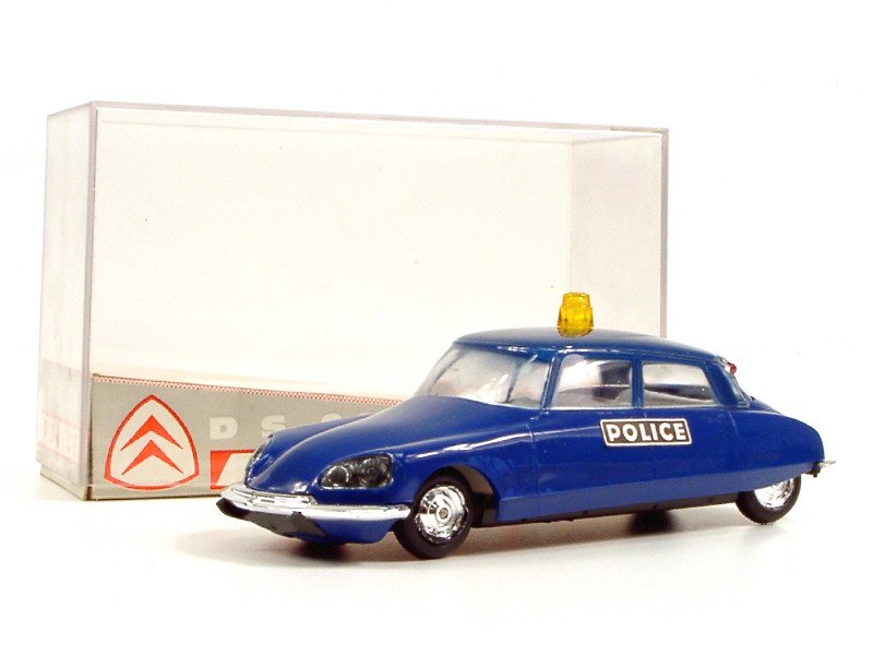 MINIALUXE  France -  Citroën DS21 Police, échelle 1.32, bleu marine - Peu courant -.jpg